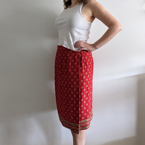 Red Paisley Midi Faux Wrap Skirt - 90's Summer Grunge Romance - High-Waisted - Picture 3 of 6